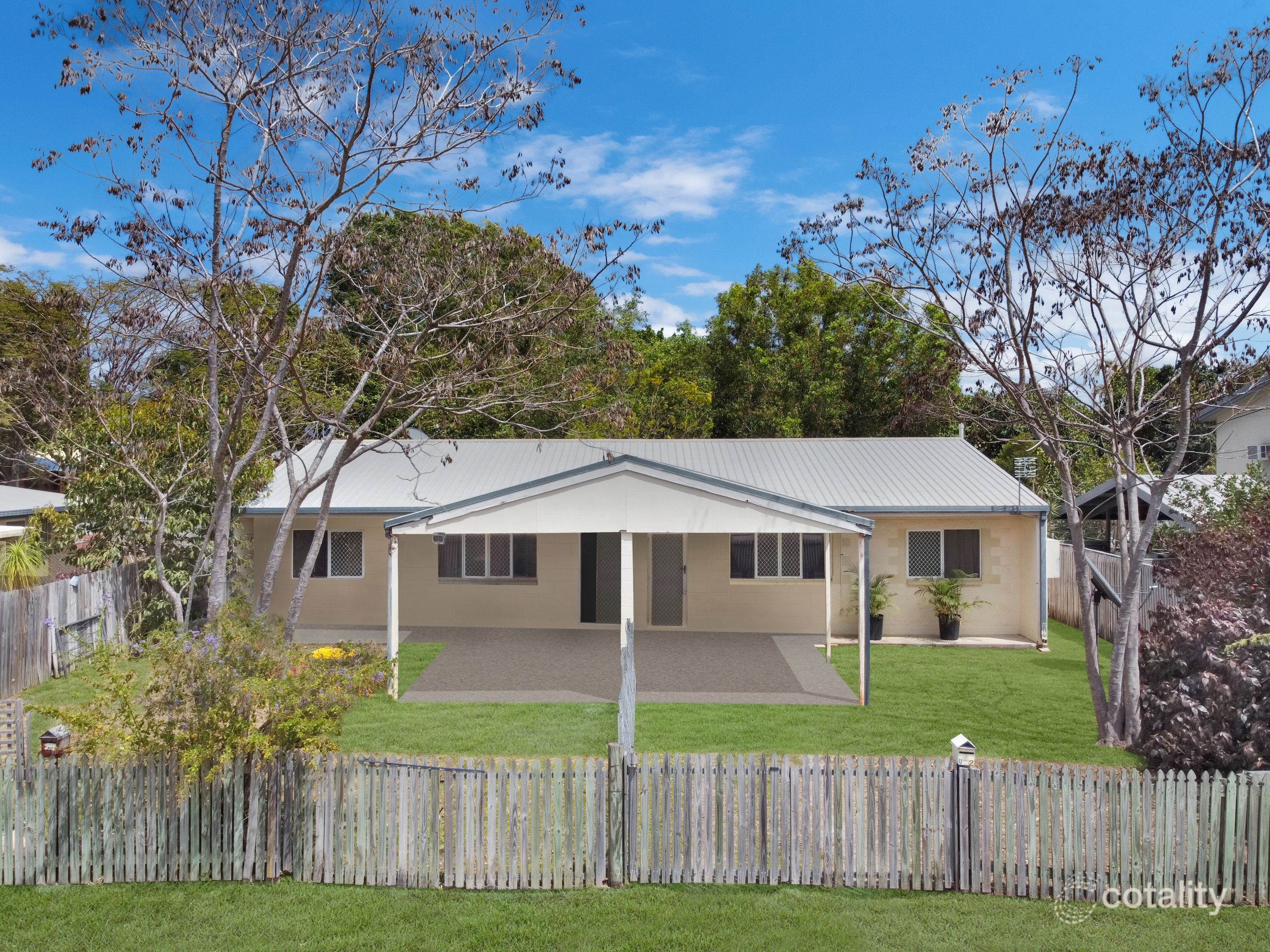 7 Saltbush Bvd, Rasmussen, QLD 4815