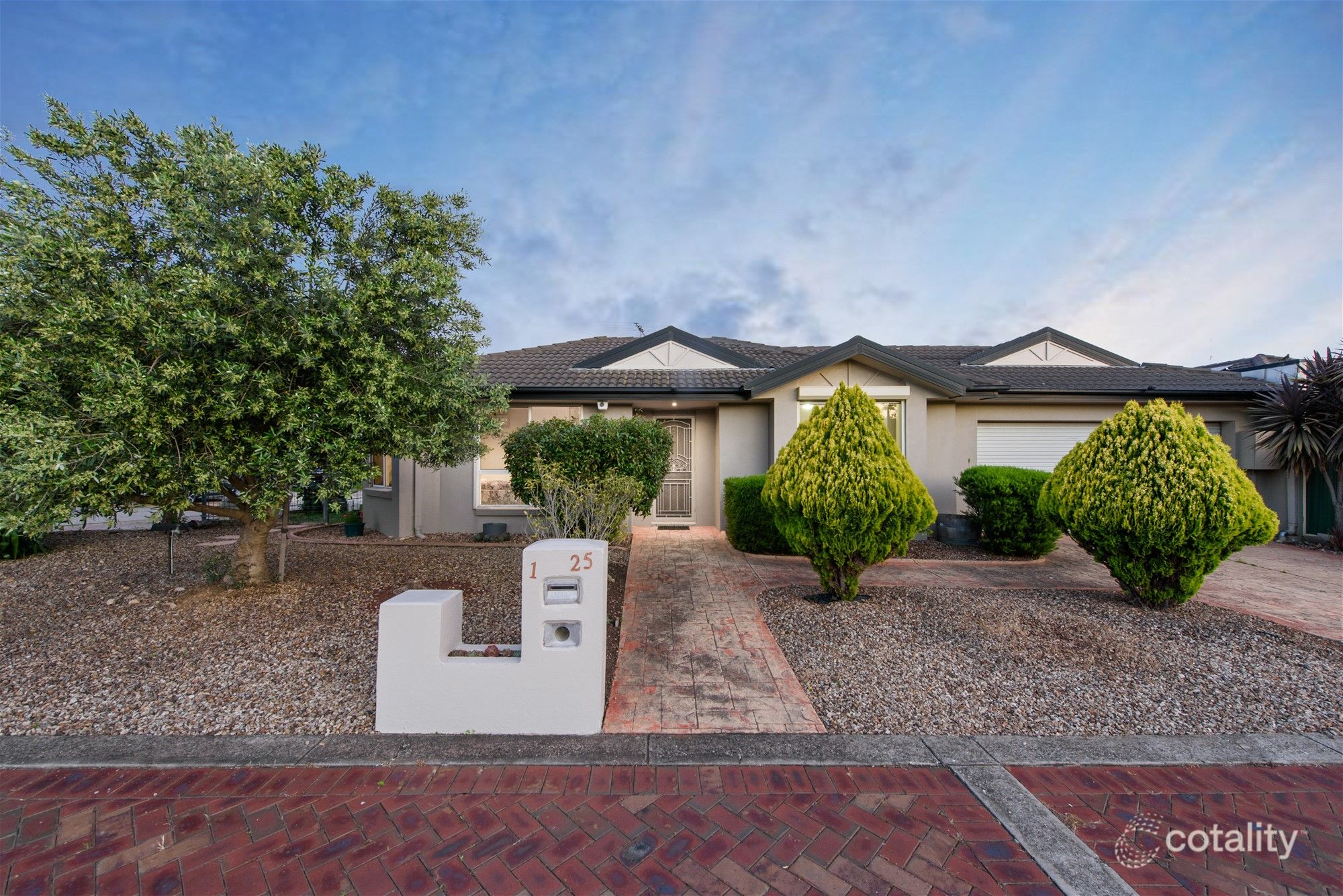 1/25 Marylou Ct, Delahey, VIC 3037