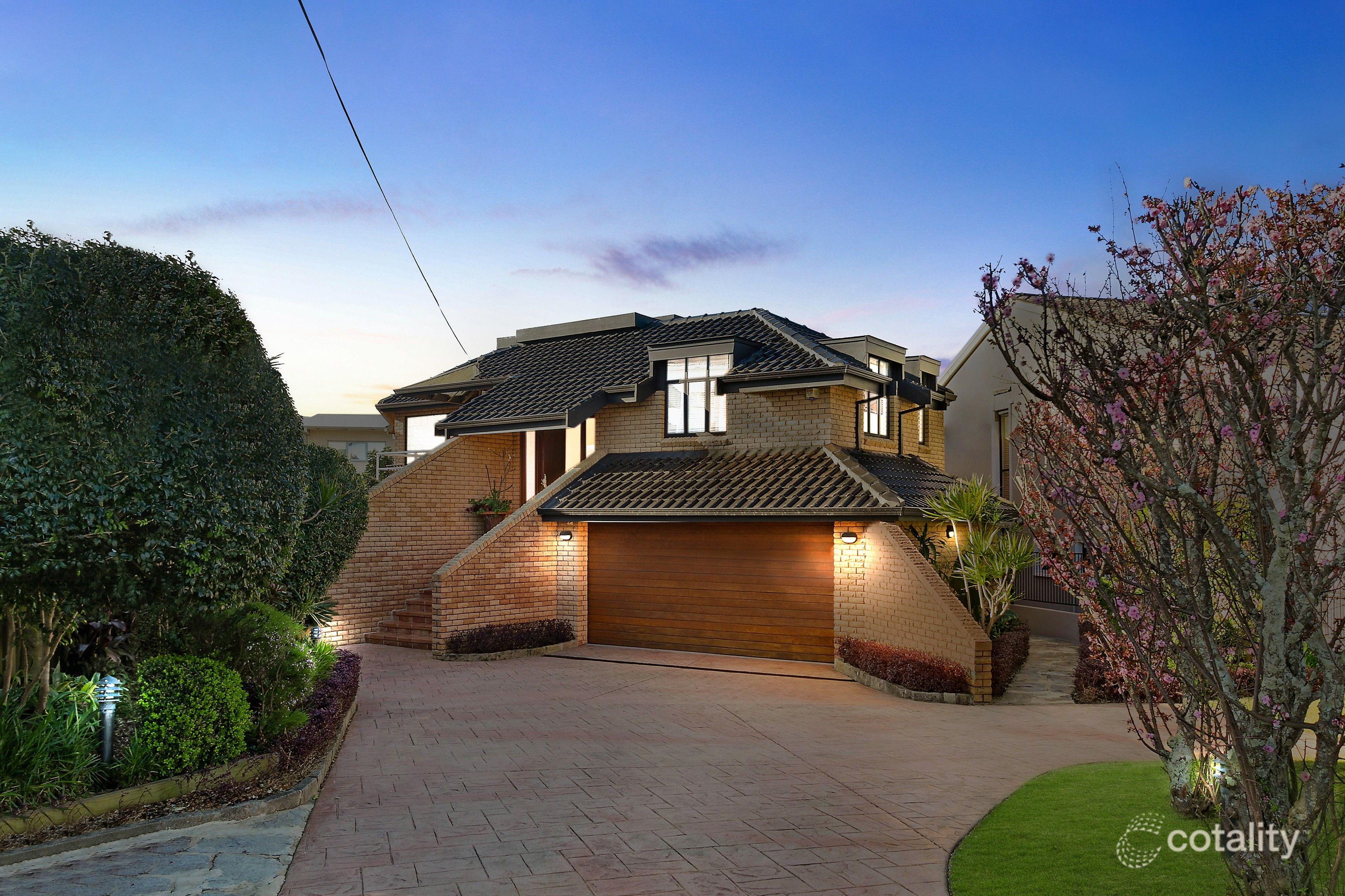 44 Gnarbo Ave, Carss Park, NSW 2221