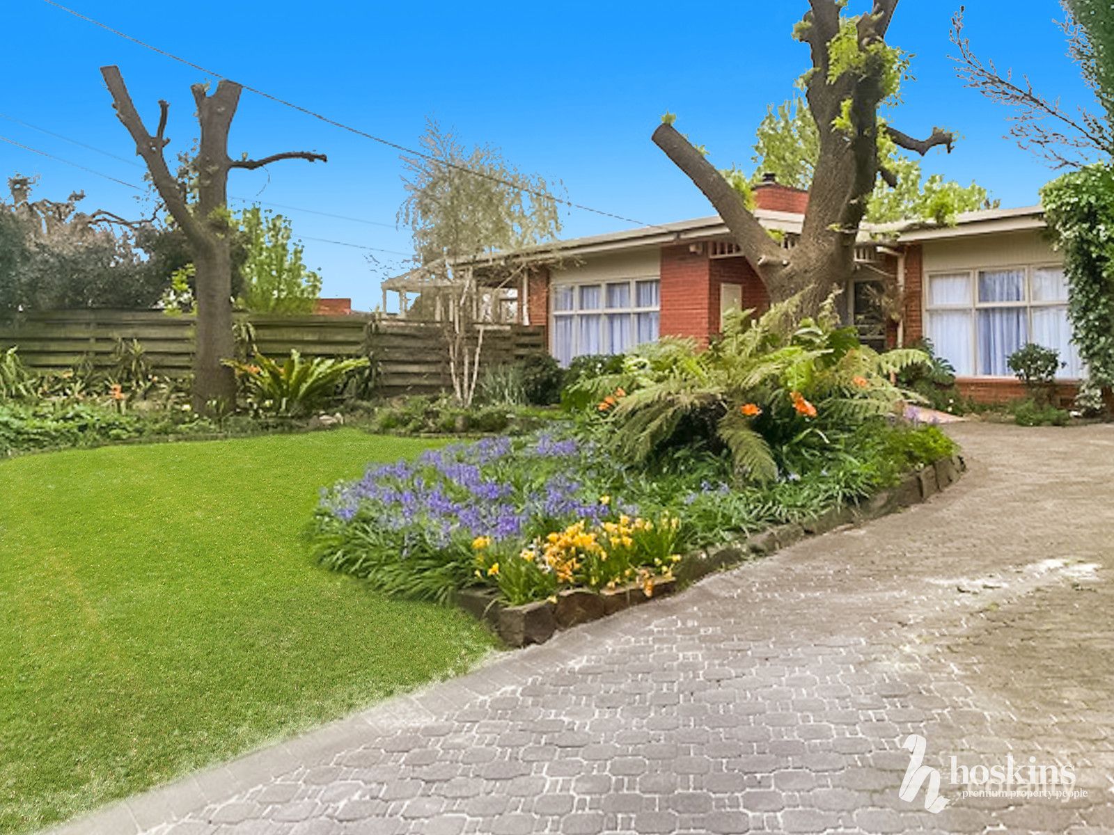 4 Contour Ct, Chirnside Park, VIC 3116