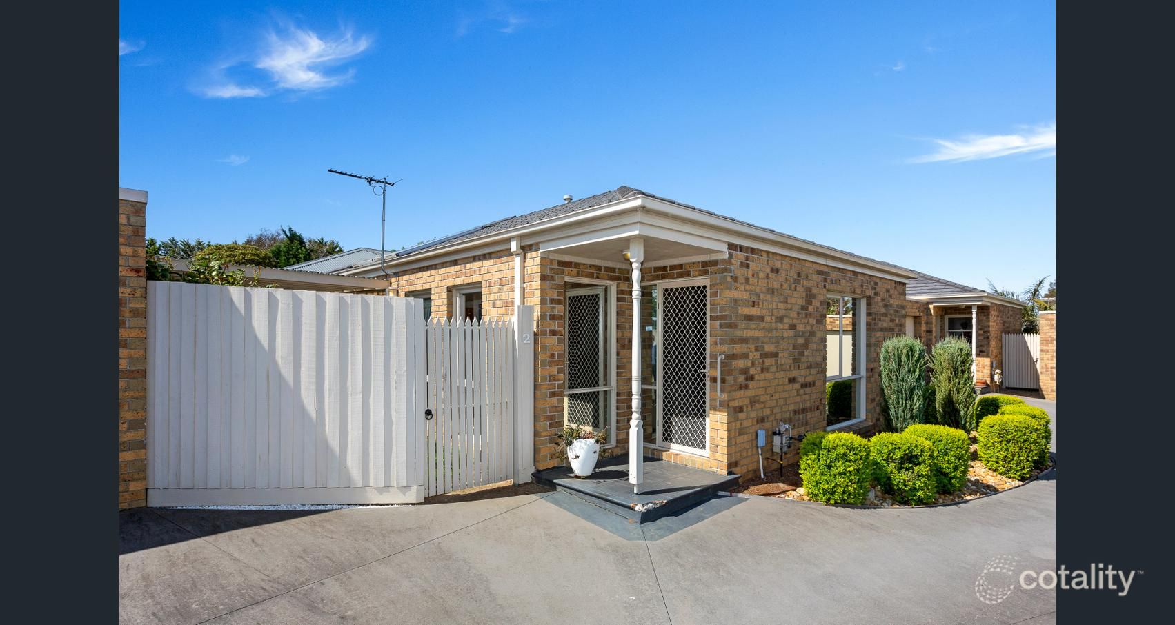 2/2 Alameda Ave, Mornington, VIC 3931