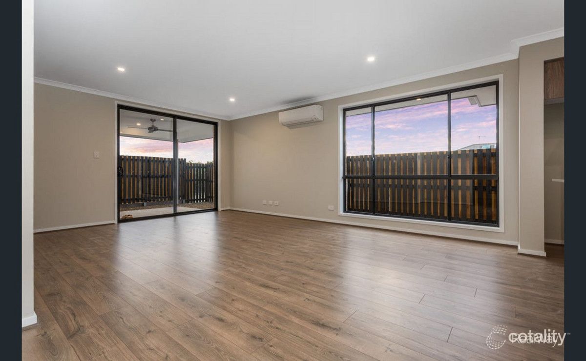 113 Panorama Dr, Springfield, QLD 4300