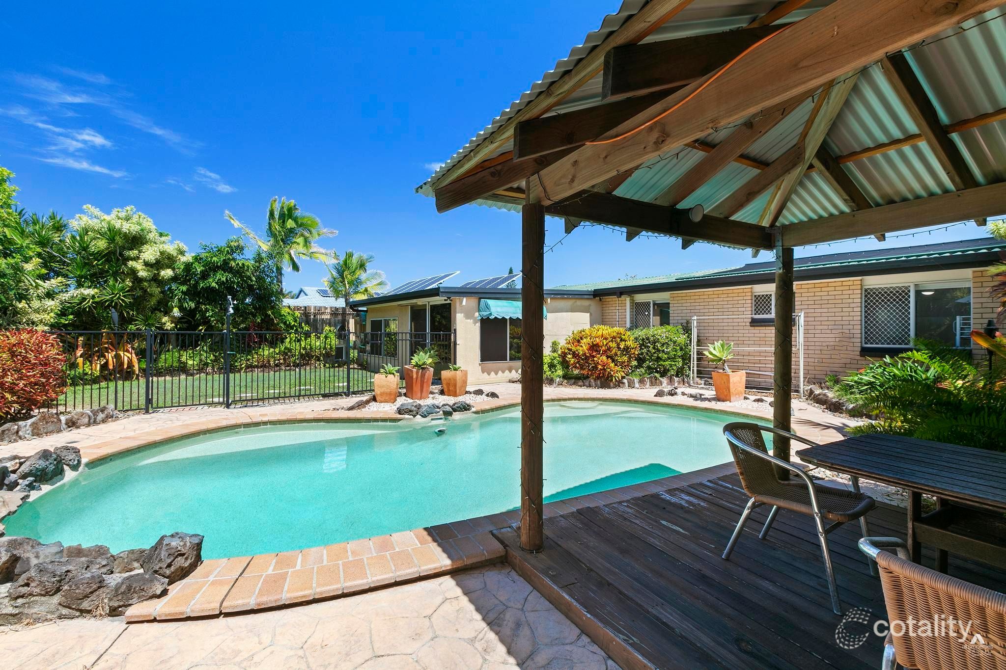 19 Koorin Dr, Buddina, QLD 4575