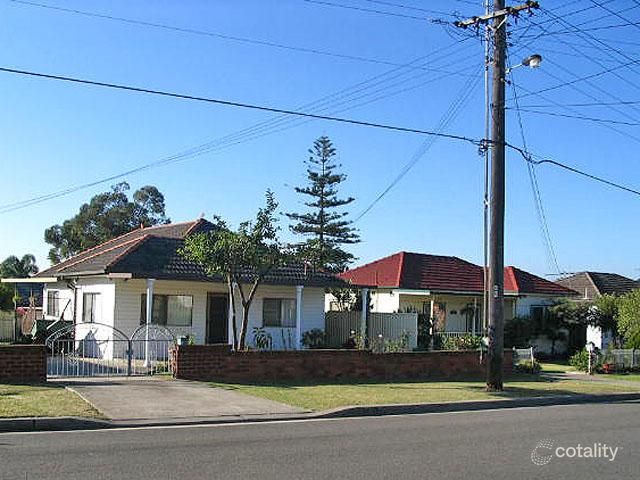 6 Isis St, Fairfield West, NSW 2165