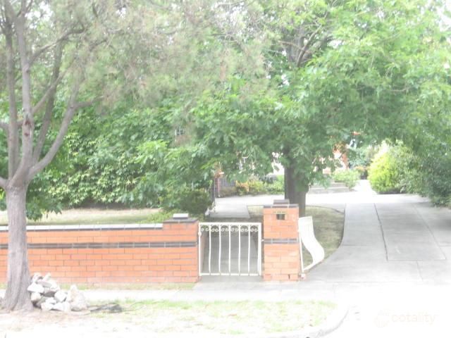 8 Iris Ct, Blackburn North, VIC 3130