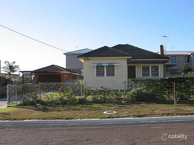 46 Thompson St, Long Jetty, NSW 2261