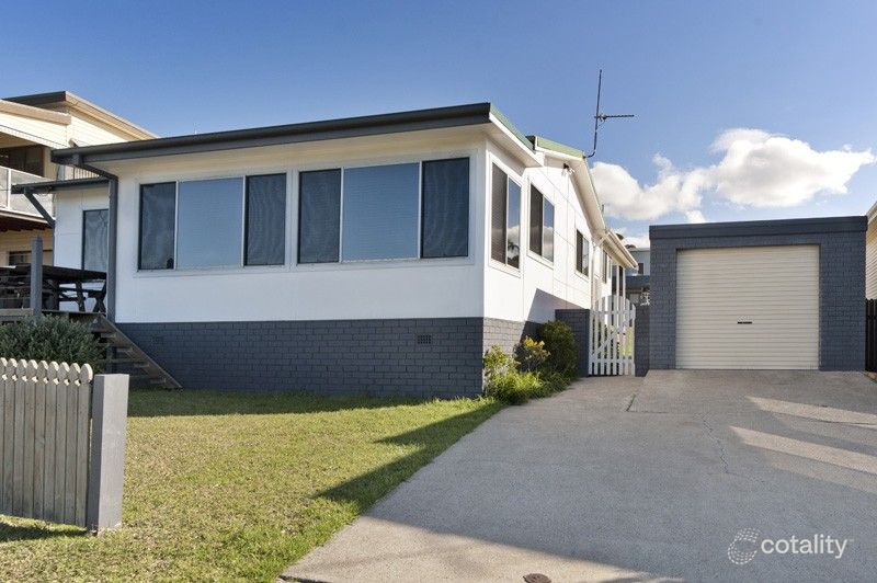 63 Seaside Pde, Dolphin Point, NSW 2539