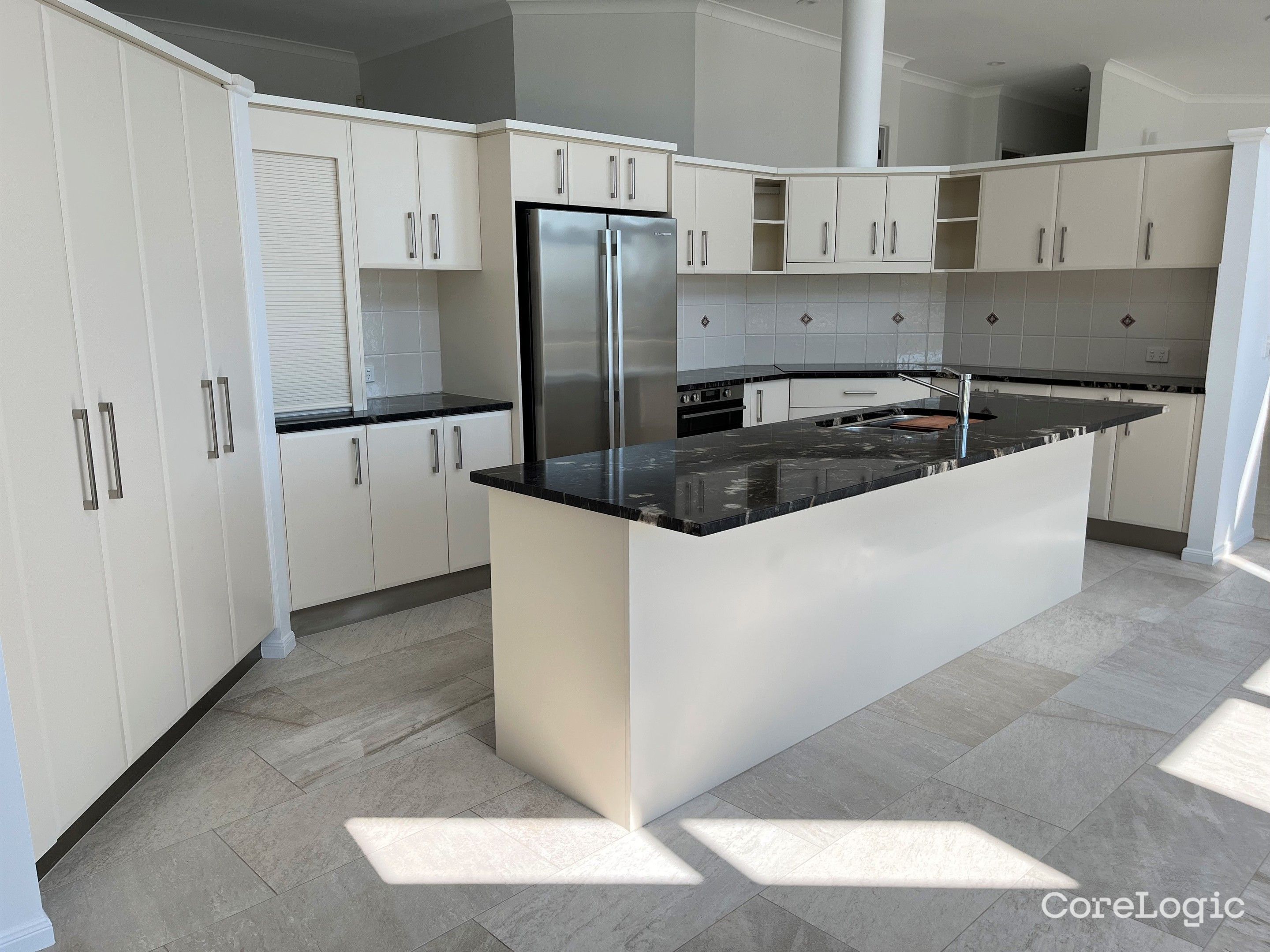 145 Ocean Vista Dr, Maroochy River, QLD 4561