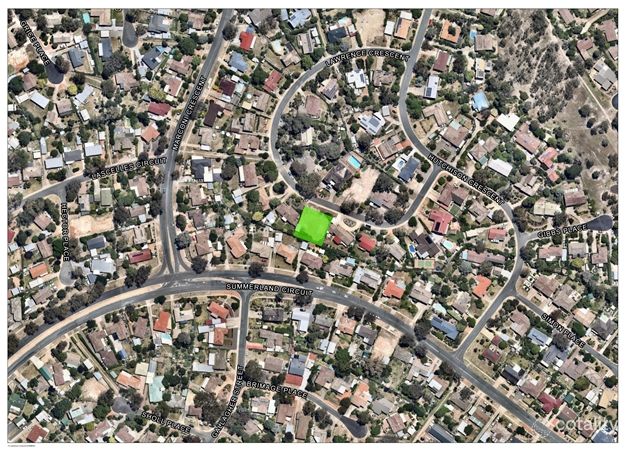 13 Lawrence Cres, Kambah, ACT 2902