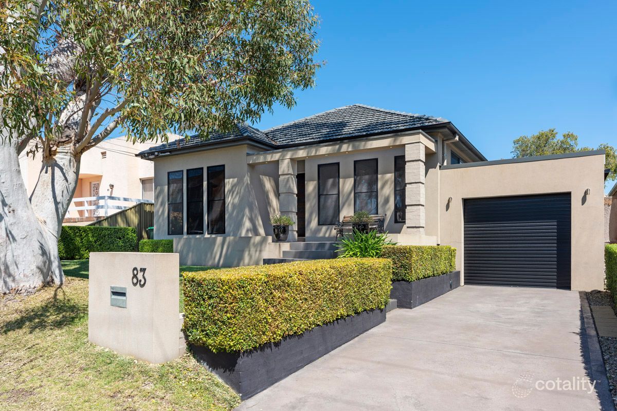 83 Cambrai Ave, Engadine, NSW 2233