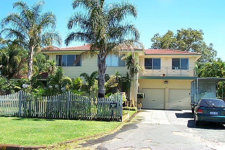 16 Westlake Rd, Morley, WA 6062