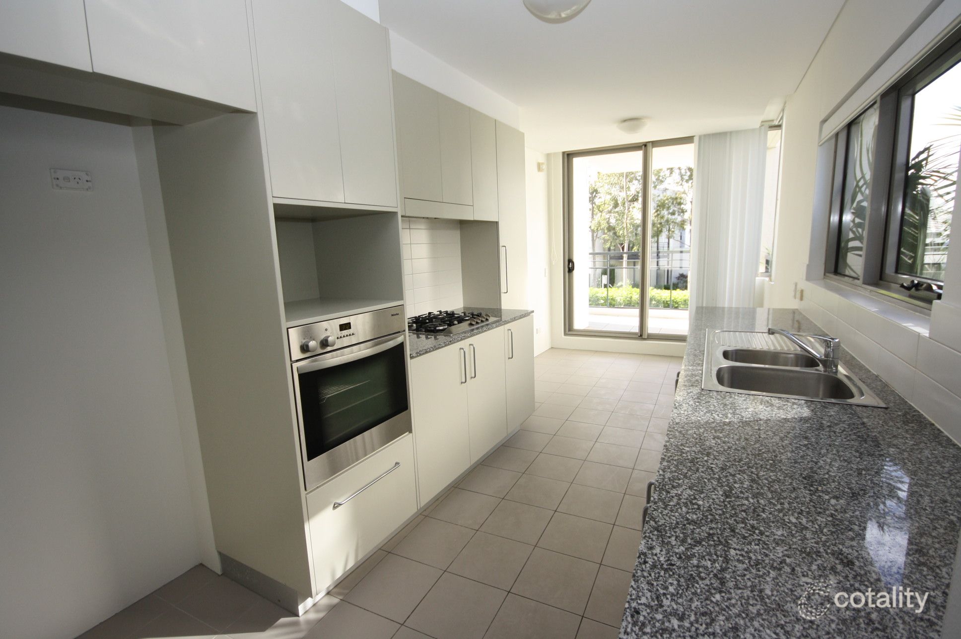 14/5 Sandpiper Cres, Newington, NSW 2127