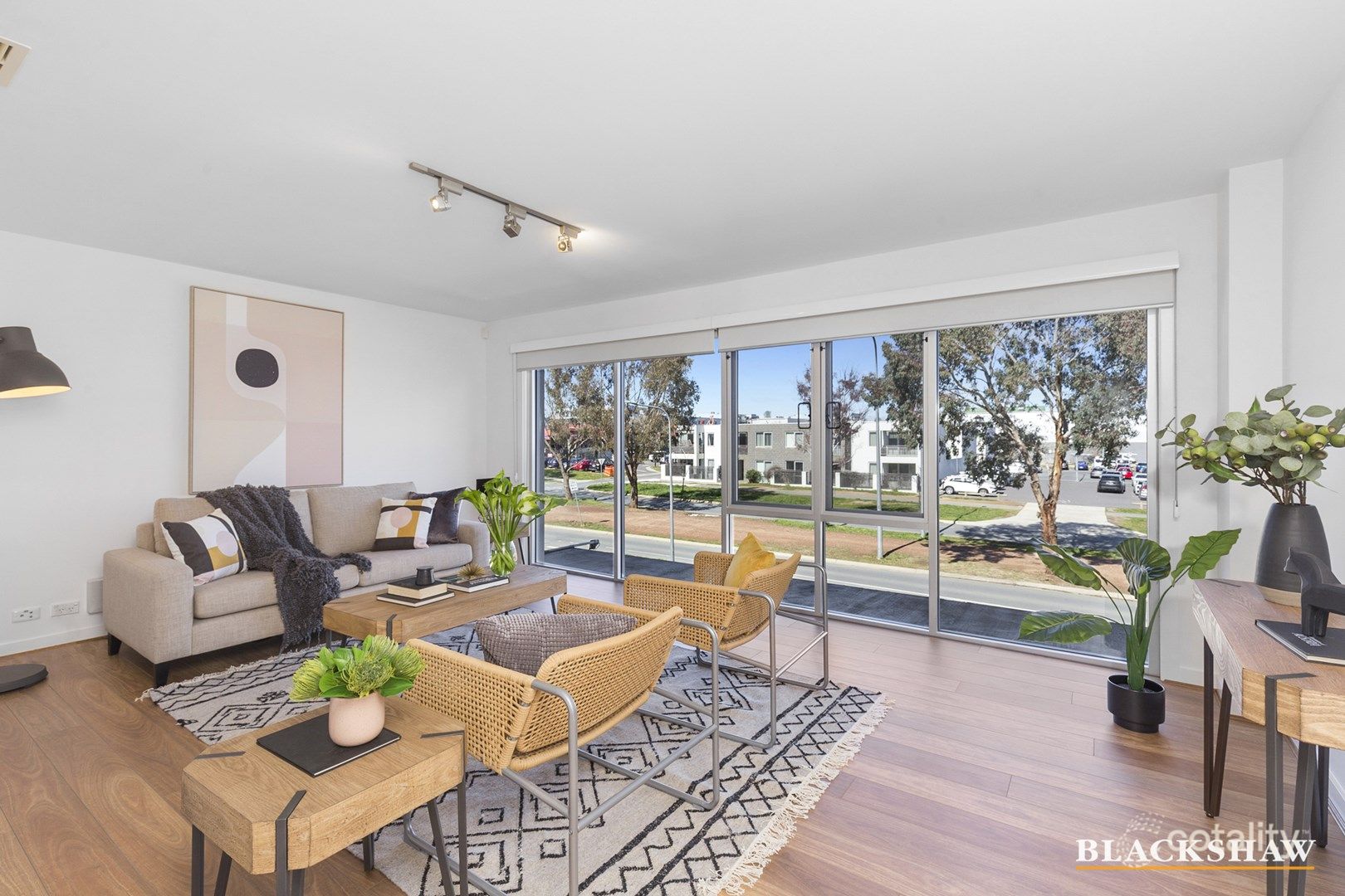 2/63a Anthony Rolfe Ave, Gungahlin, ACT 2912