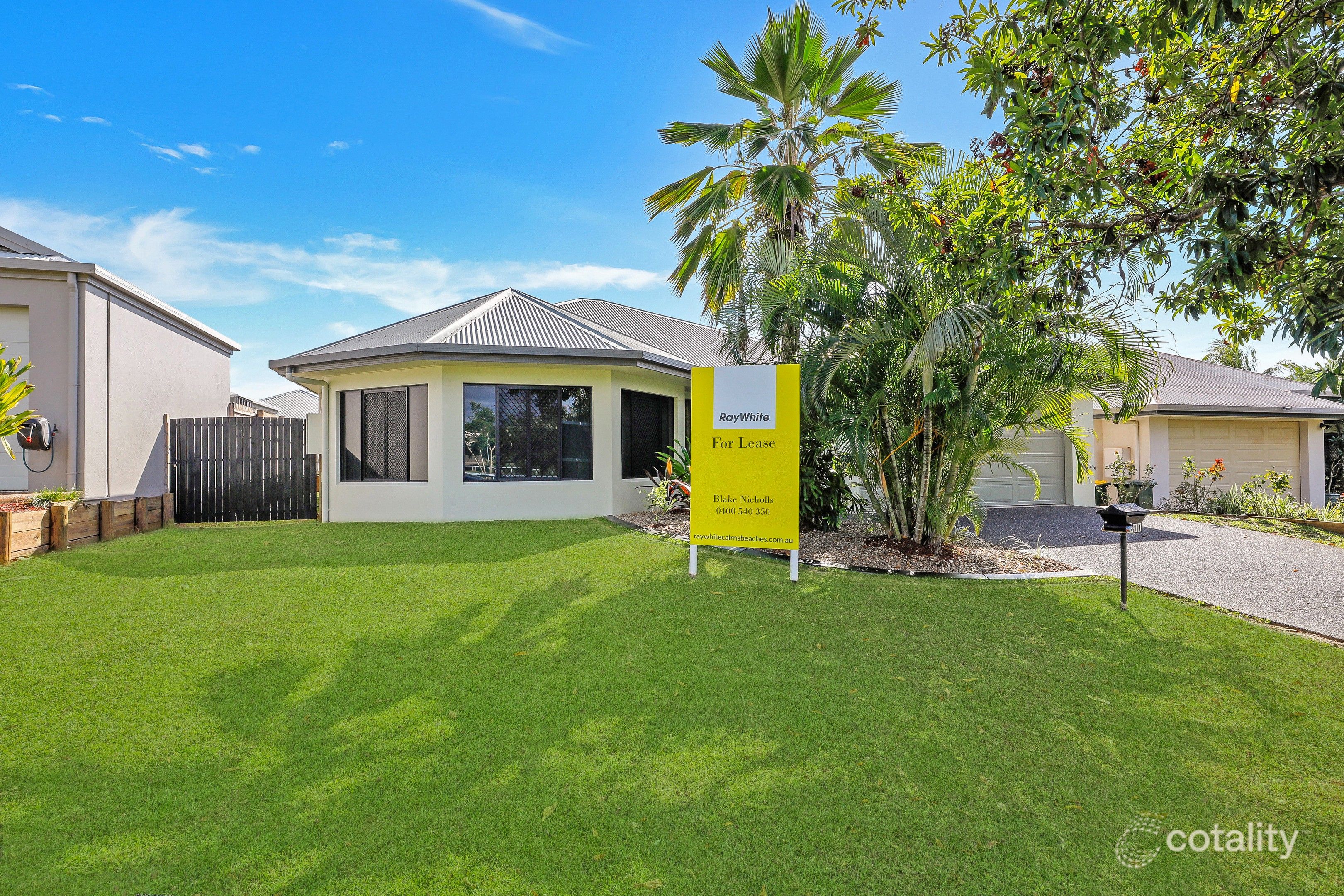 11 Byron Tce, Redlynch, QLD 4870