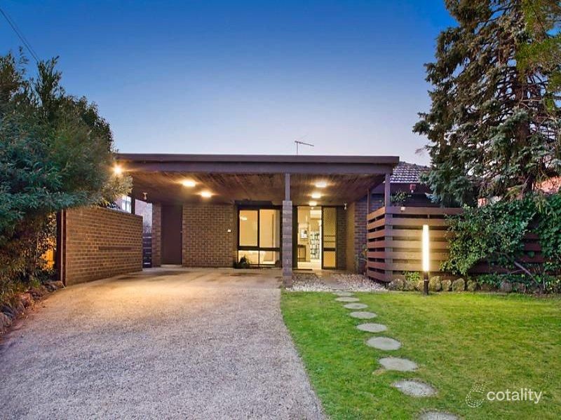 13 Faye St, Moorabbin, VIC 3189