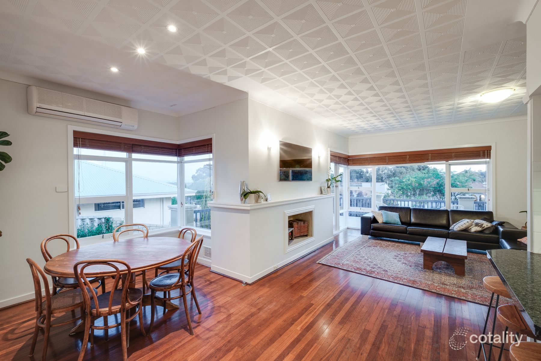 12 Coronation St, Doubleview, WA 6018