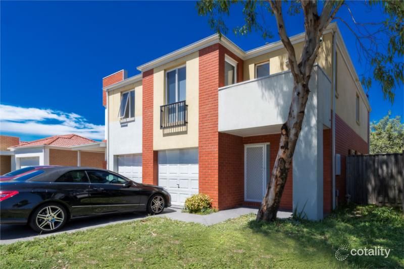 5 Portland Pl, Roxburgh Park, VIC 3064