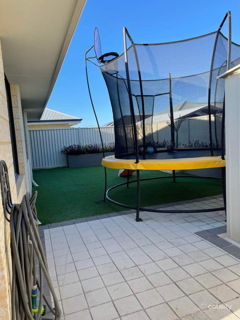 26 Pangolin Gr, Alkimos, WA 6038