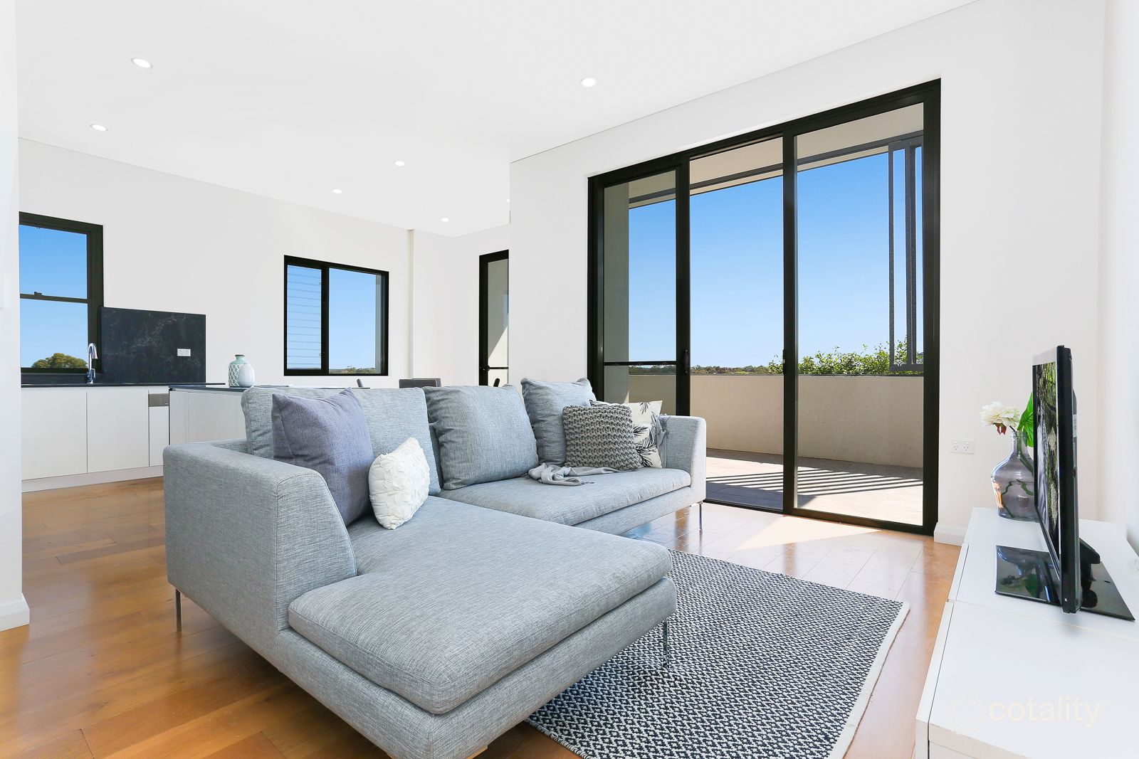 403/22 Pinnacle St, Miranda, NSW 2228