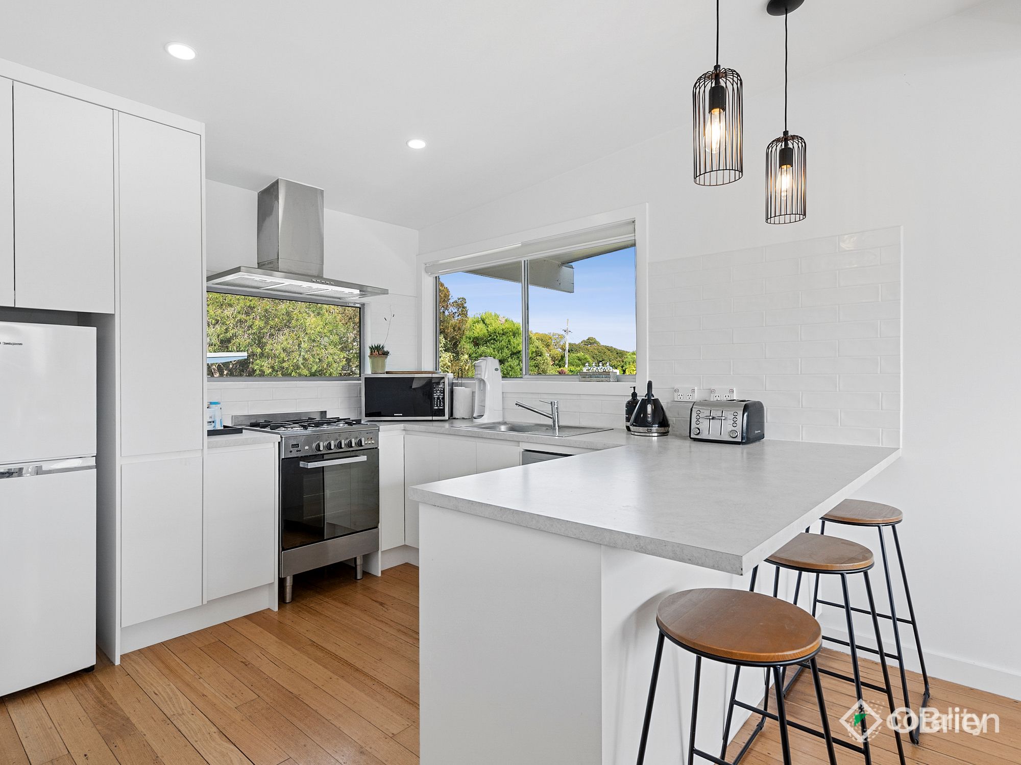 60 Rainier Ave, Dromana, VIC 3936