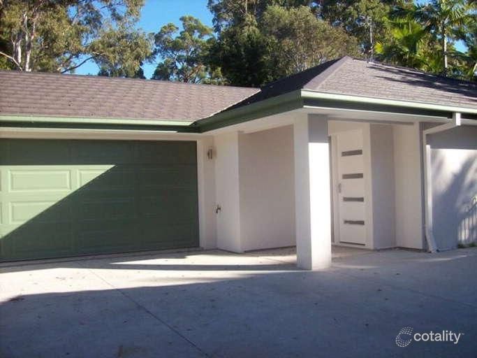 2/4 Dampier Ct, Molendinar, QLD 4214