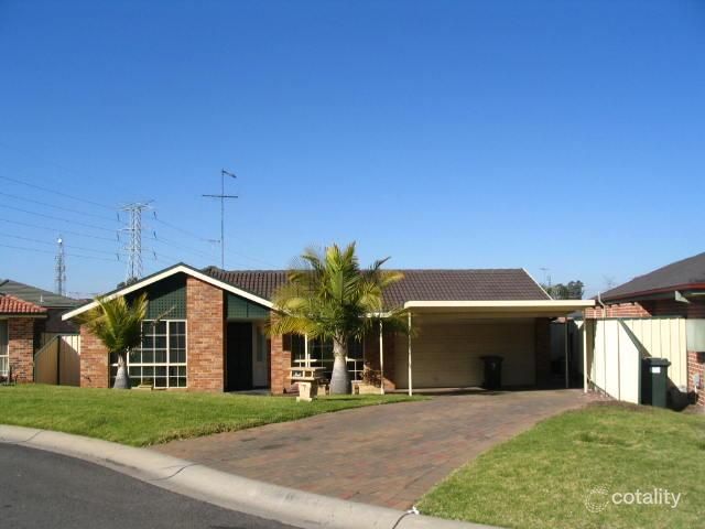 7 Vega Pl, Hinchinbrook, NSW 2168