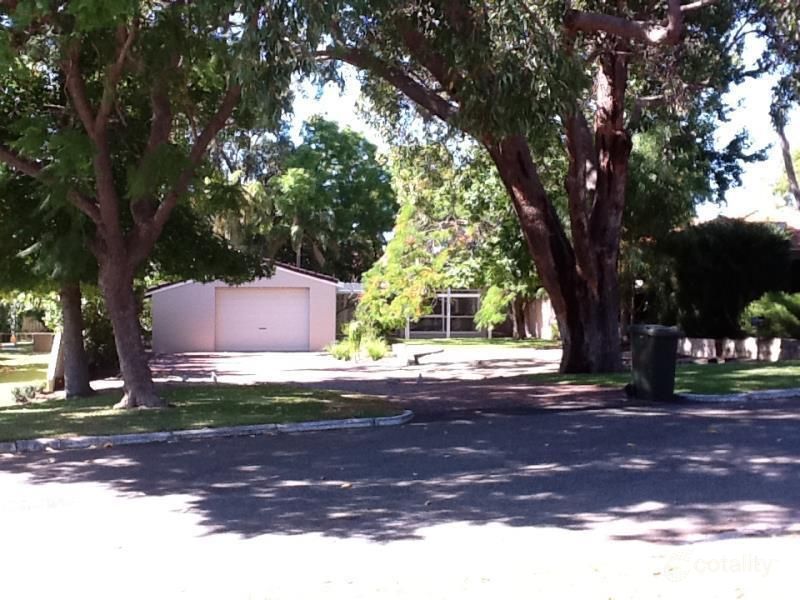 12 Luff Cres, Attadale, WA 6156