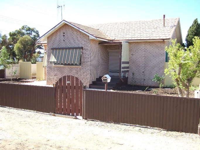 565 Fisher St, Broken Hill, NSW 2880