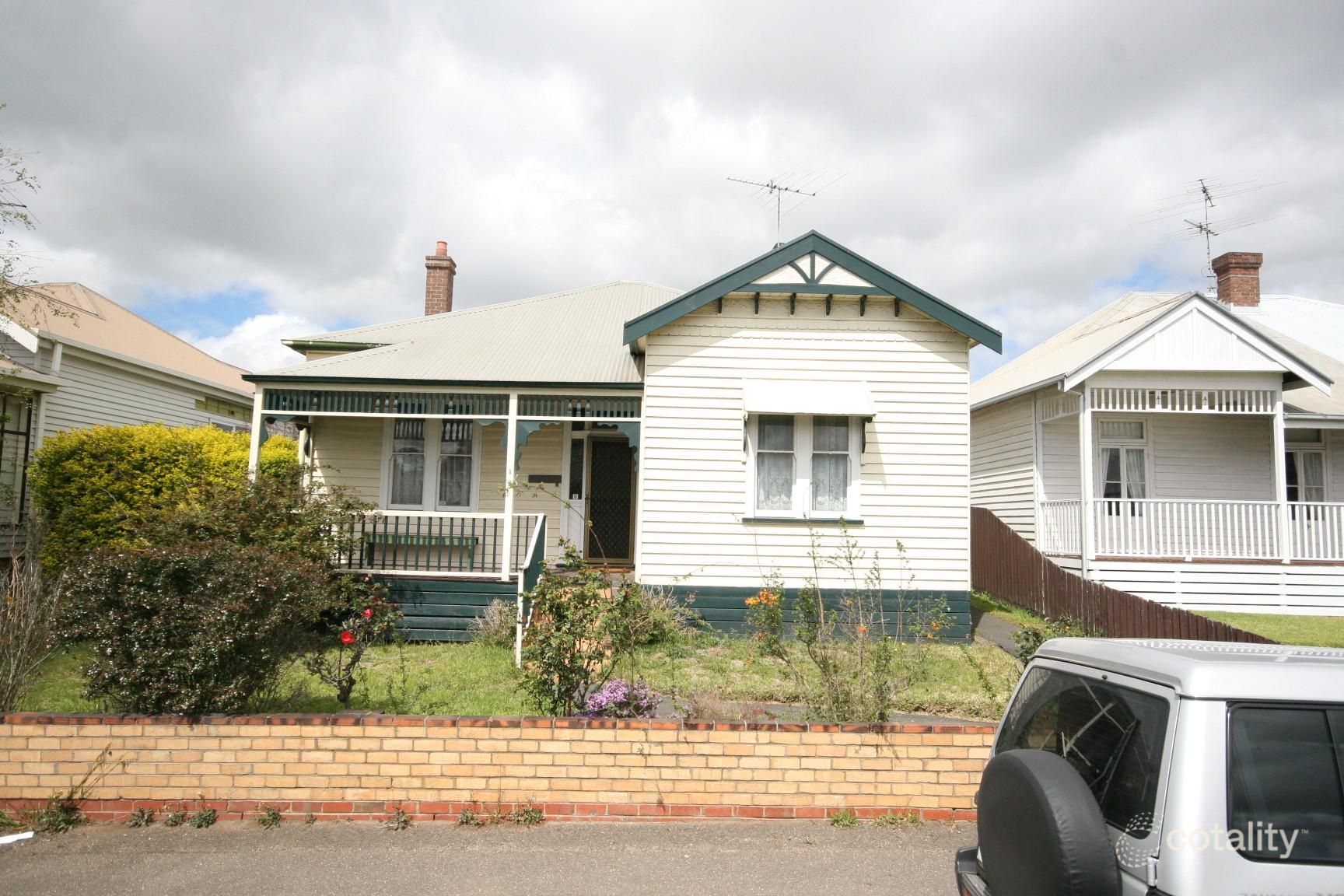 5 Bell Pde, Drumcondra, VIC 3215