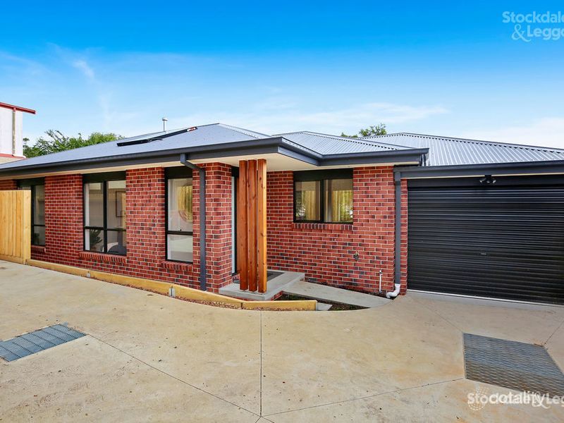 2/24 Westmount Rd, Healesville, VIC 3777