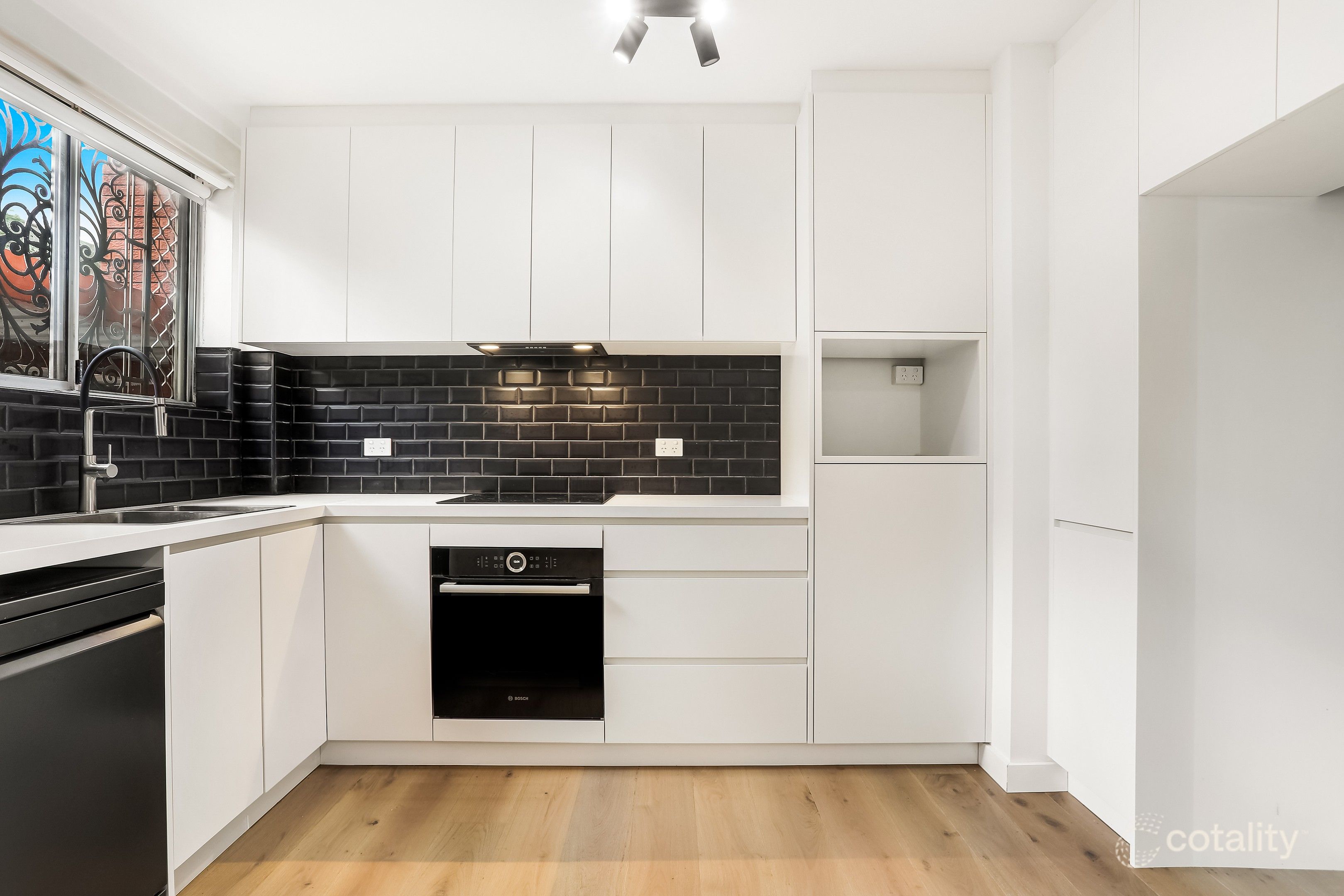 2/40 Fourth Ave, Campsie, NSW 2194