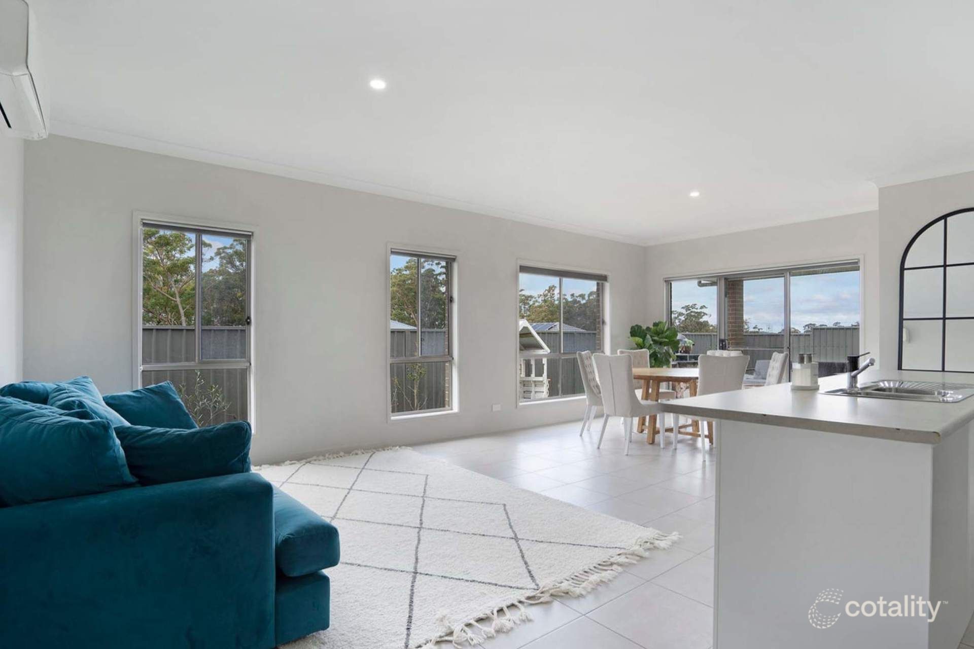 3 Fin St, Teralba, NSW 2284