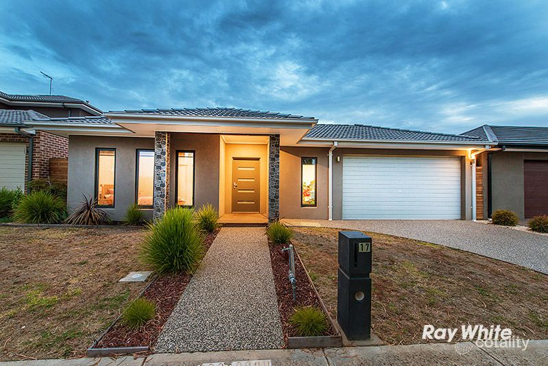 17 Long St, Botanic Ridge, VIC 3977