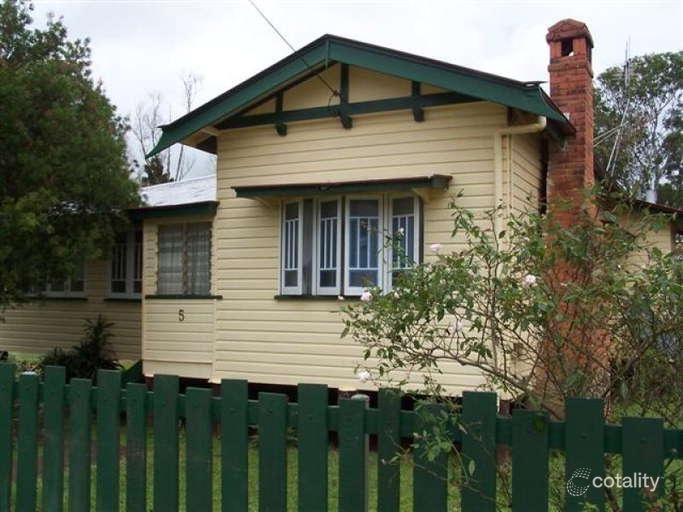 5 Lydia St, Ravenshoe, QLD 4888