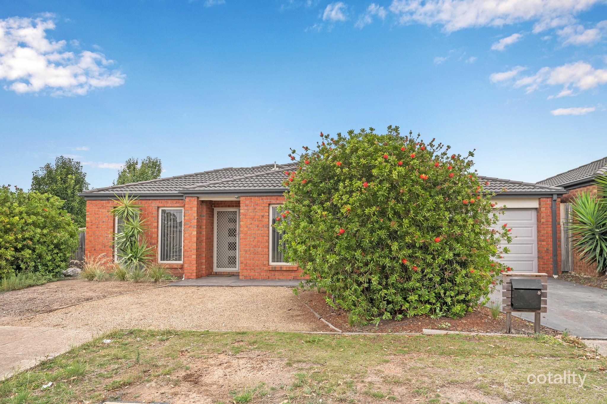 8 Phillip Dr, Wyndham Vale, VIC 3024