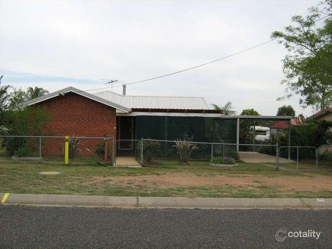 39 Bunker Ave, Nanango, QLD 4615