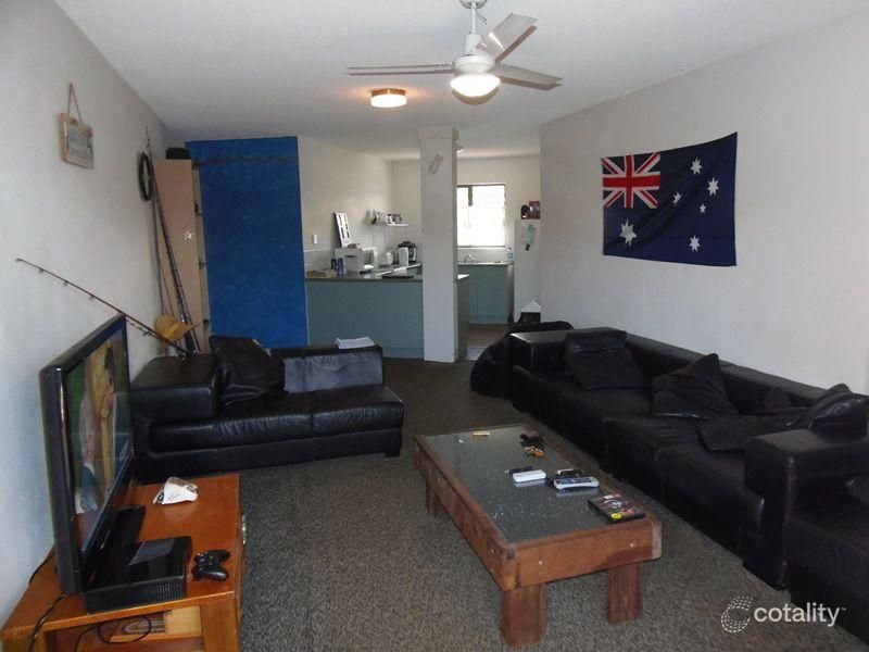 2/2 Cypress Ave, Rainbow Beach, QLD 4581