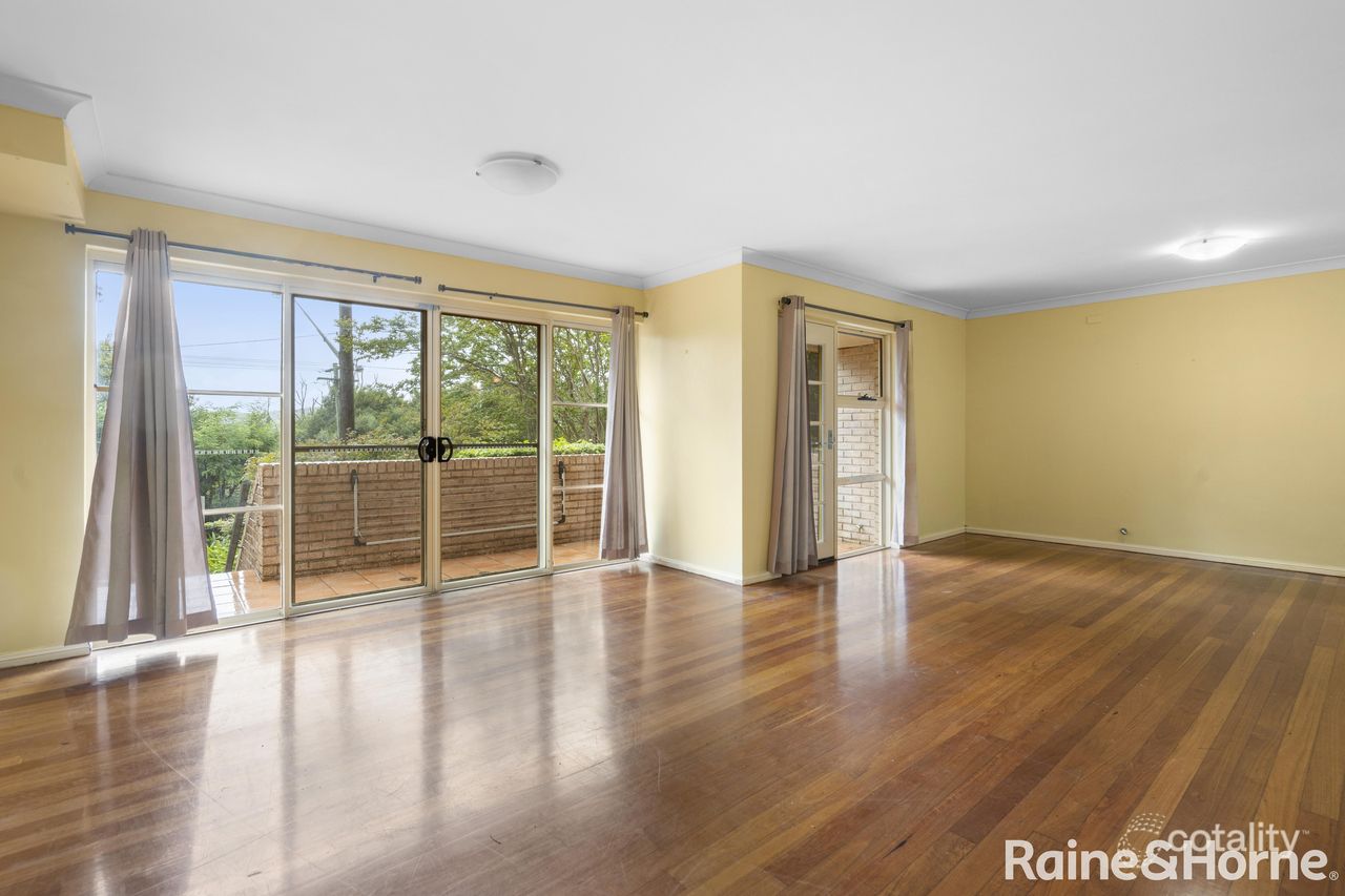 1/92 John Whiteway Dr, Gosford, NSW 2250