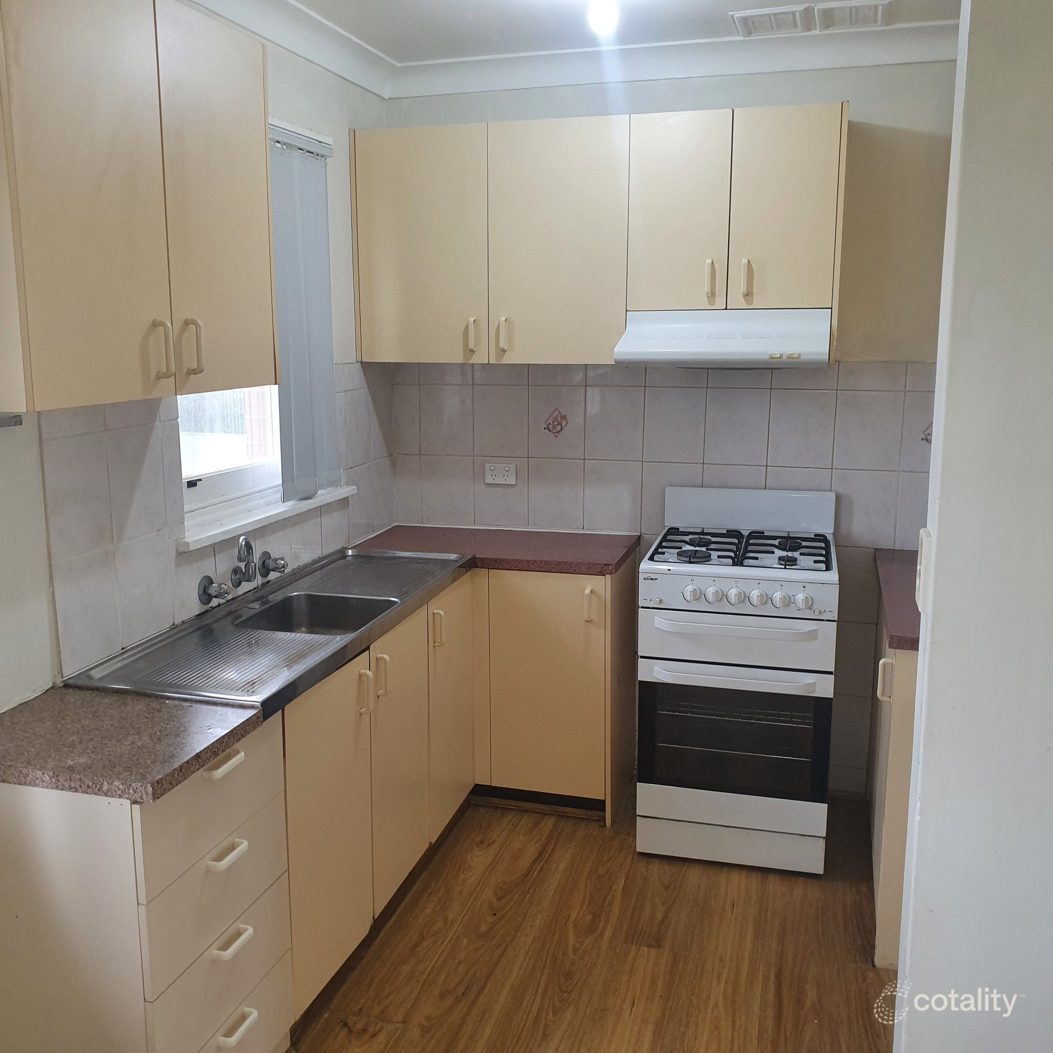 2/20 Bencubbin St, Sadleir, NSW 2168