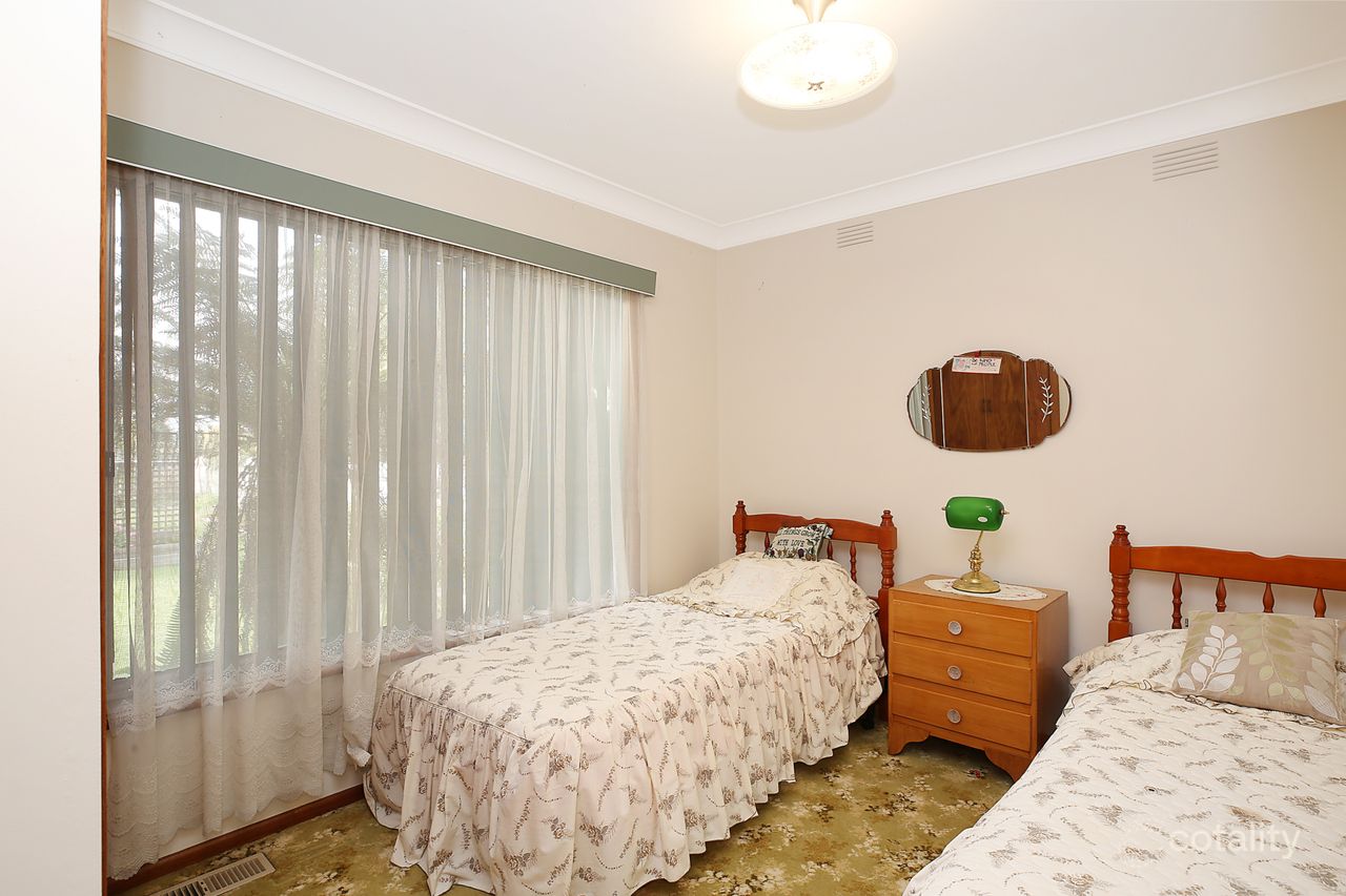 36 Walker St, Cobden, VIC 3266