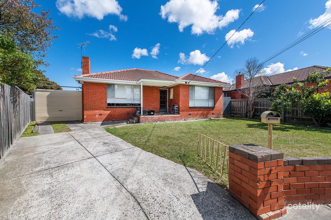 4 Vera Ct, Dandenong, VIC 3175