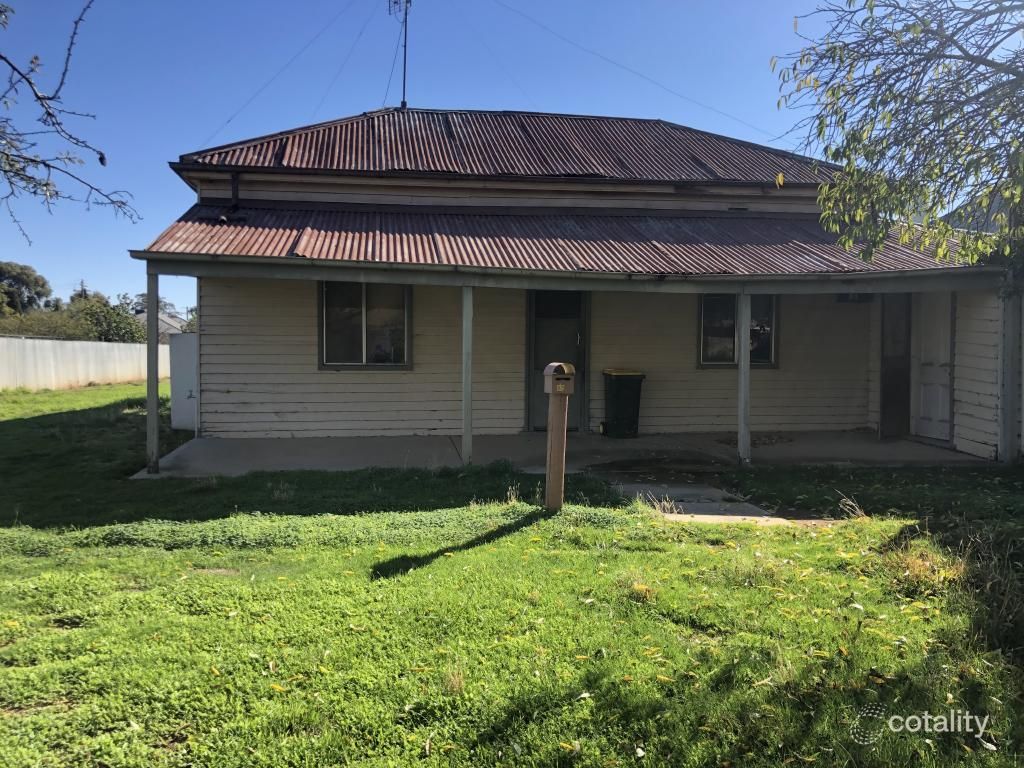 65 Coree St, Finley, NSW 2713