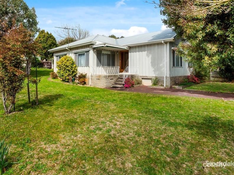 69-71 Sixth Ave, Rosebud, VIC 3939