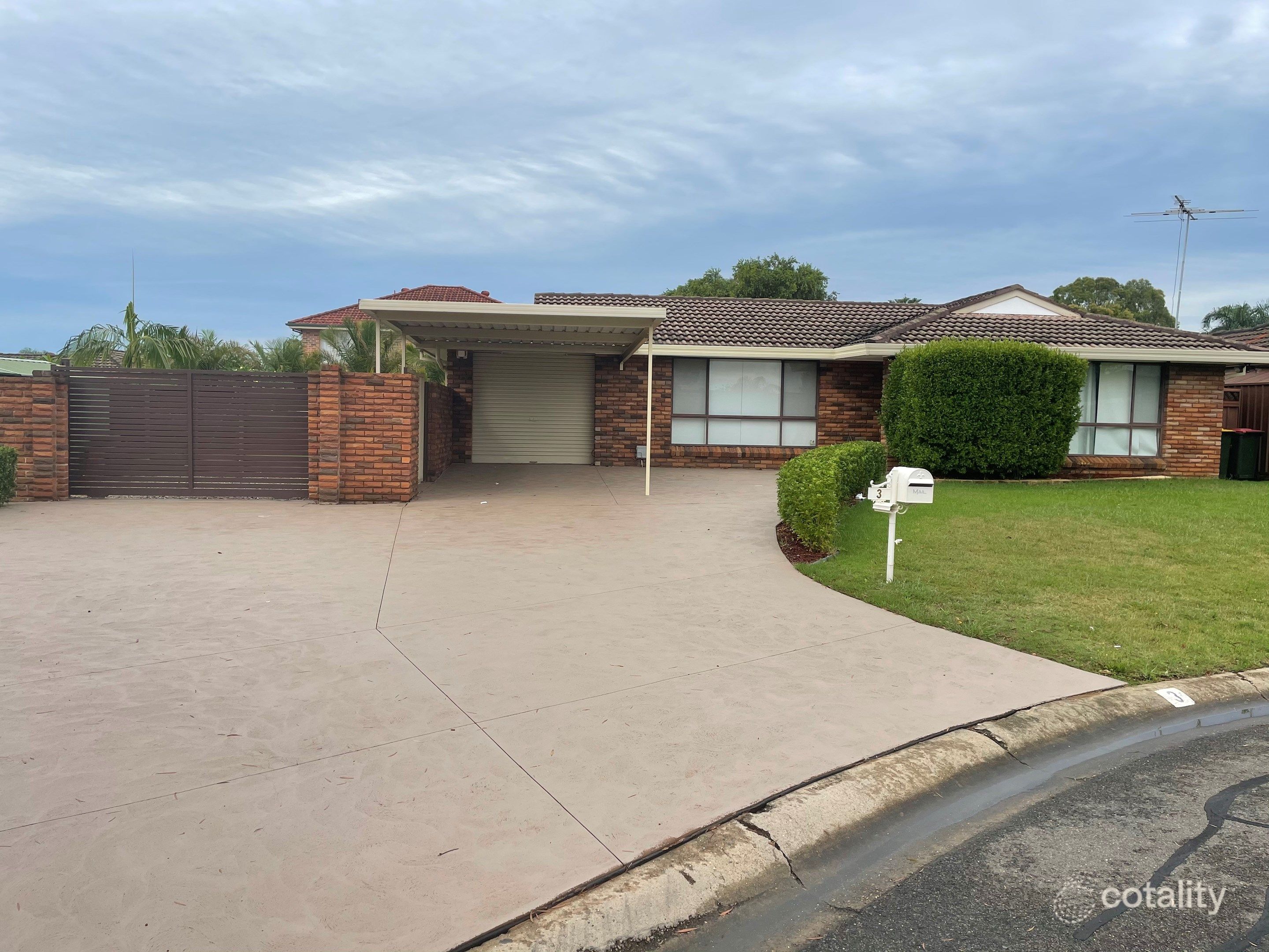 3 Coraki Pl, Bonnyrigg, NSW 2177