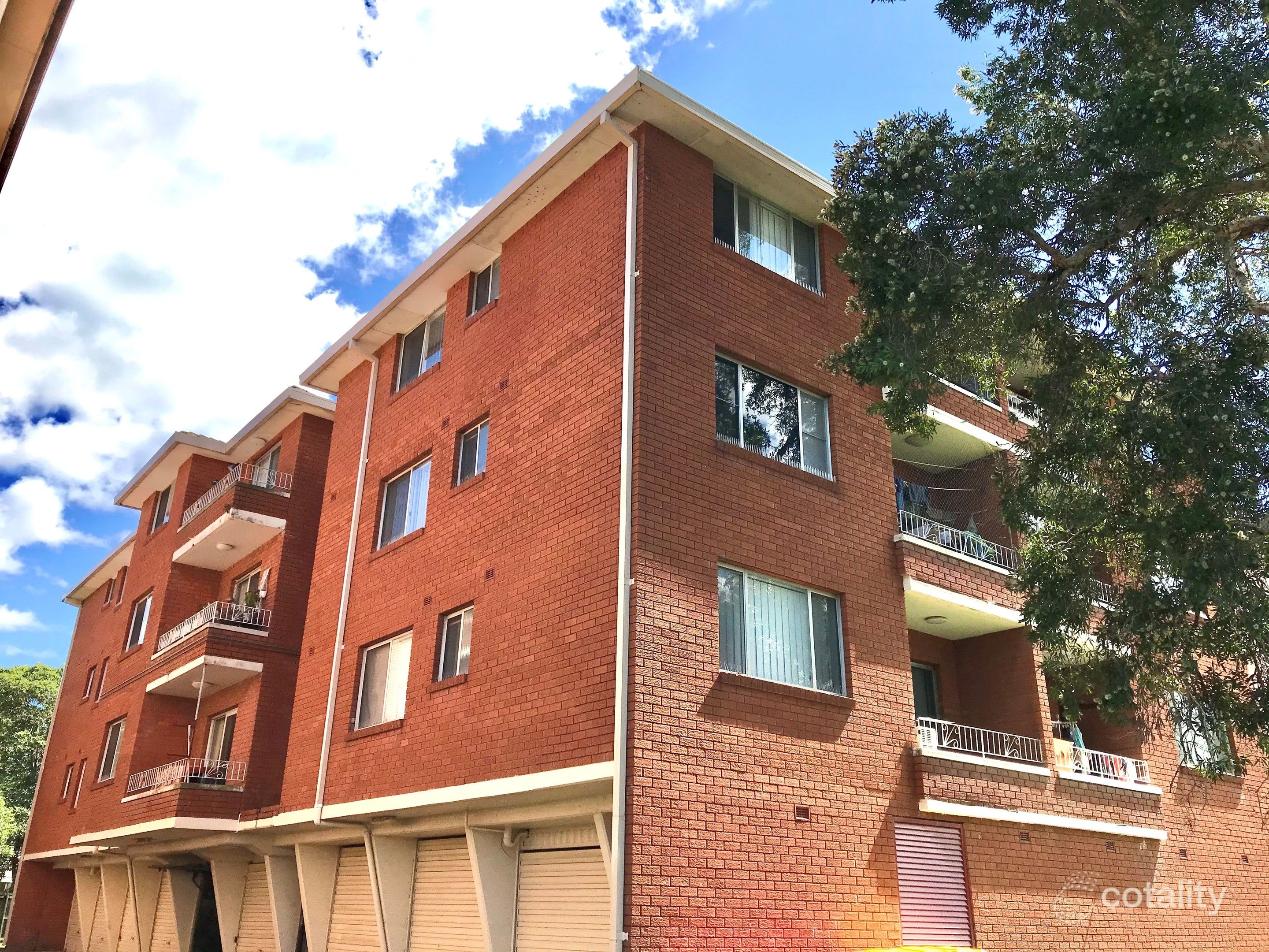 4/3 Hart St, Warwick Farm, NSW 2170