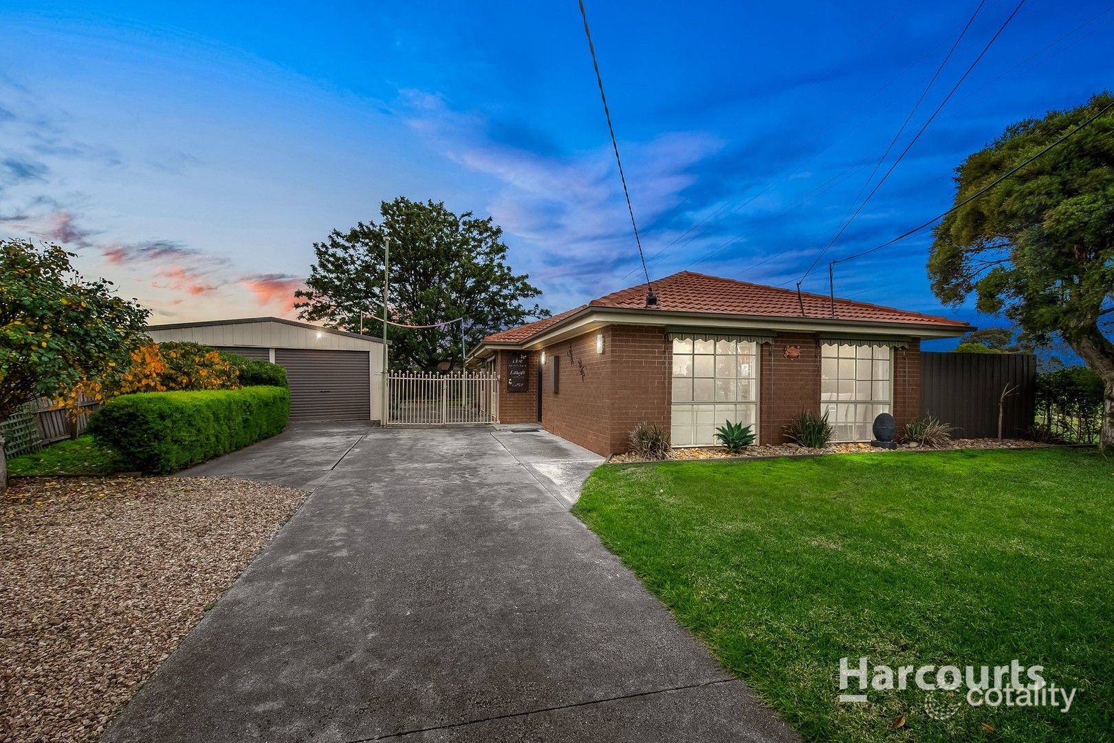 4 Harlow Ct, Deer Park, VIC 3023