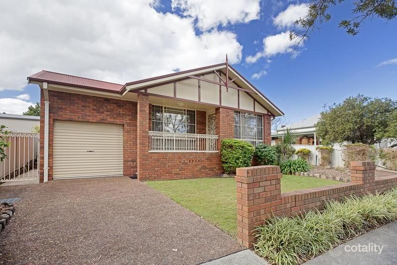 1/36 Karoola Rd, Lambton, NSW 2299