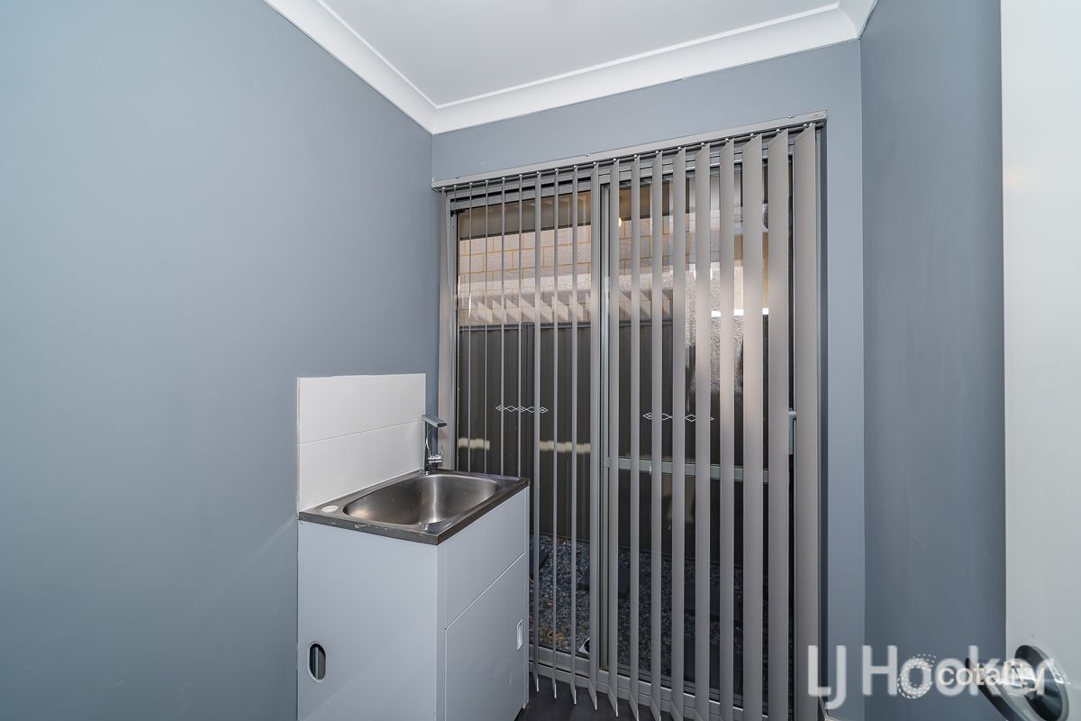 15 Carroll Lane, Byford, WA 6122