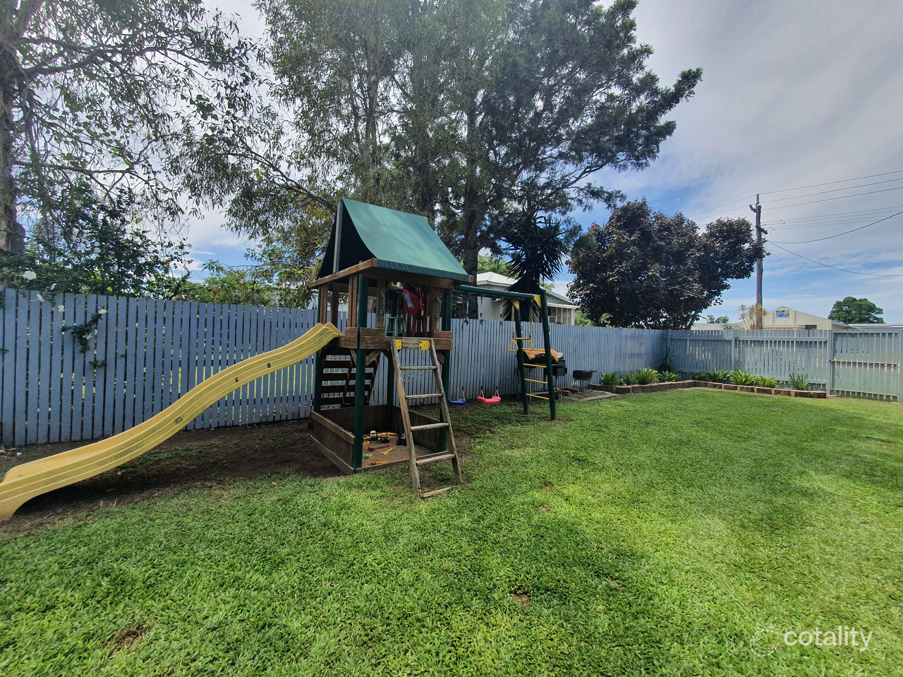 68 Thirteenth Ave, Home Hill, QLD 4806