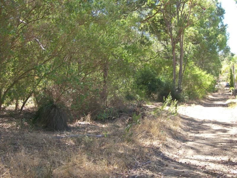 1375 Coppin Rd, Mundaring, WA 6073